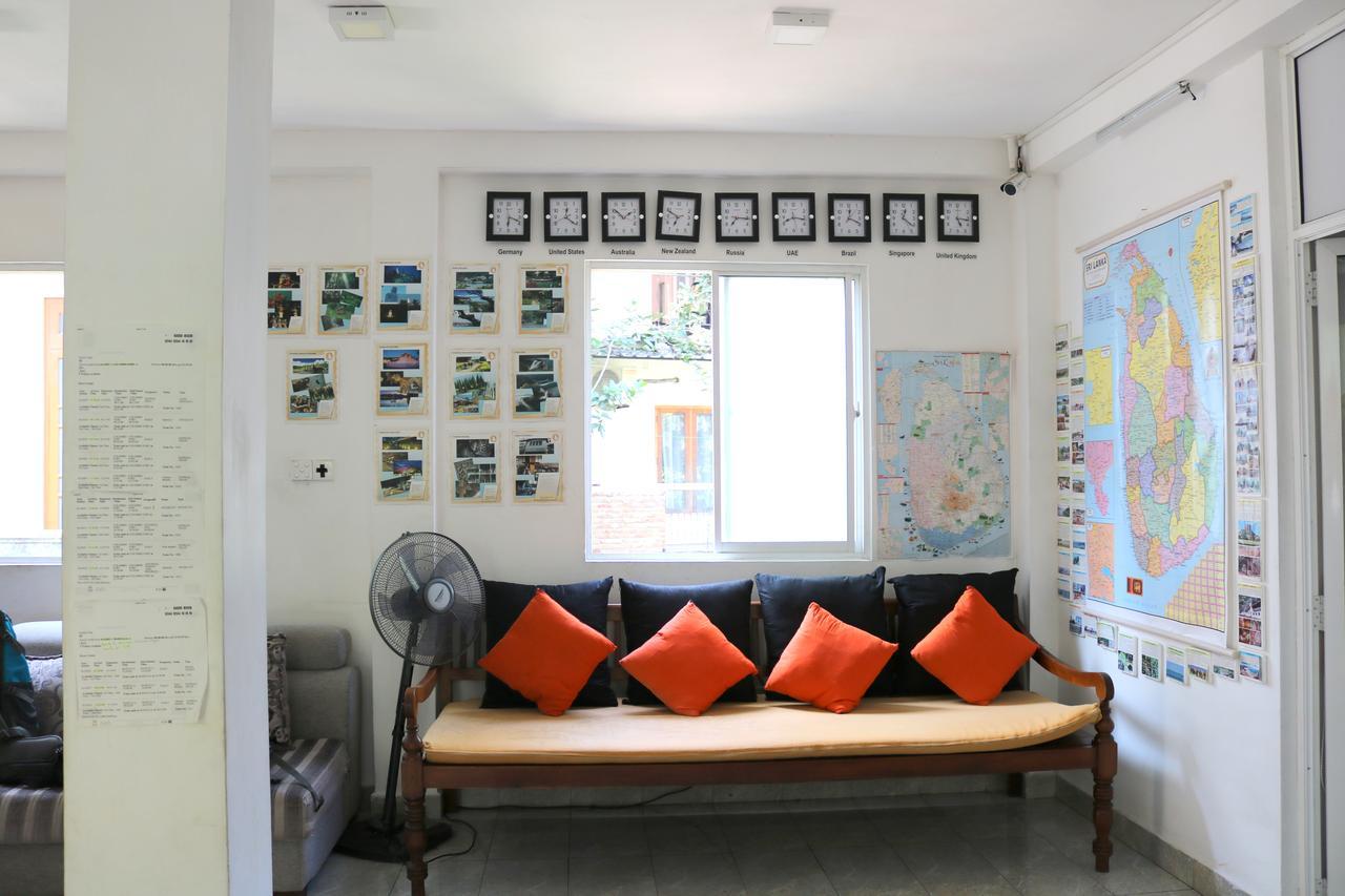 Kandy Backpackers Hostel Exterior foto