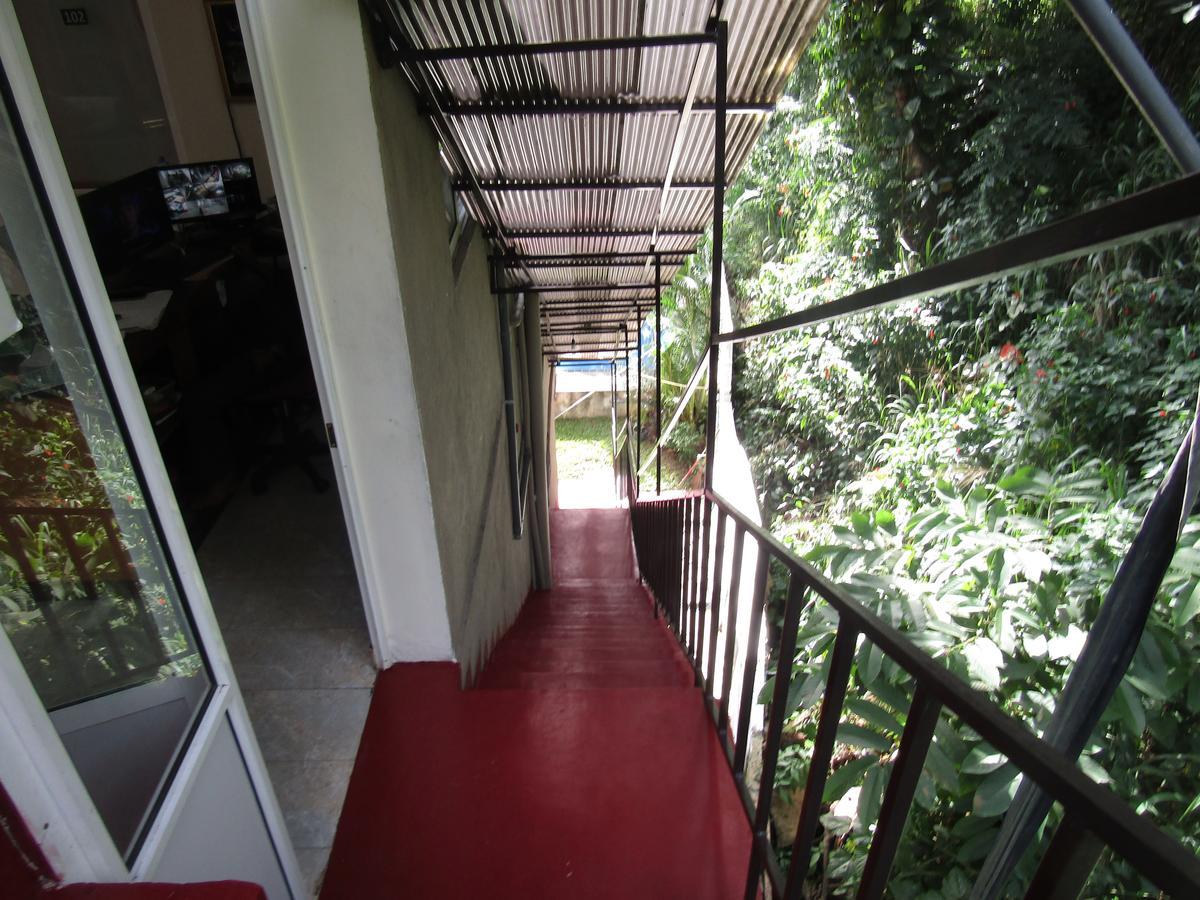 Kandy Backpackers Hostel Exterior foto